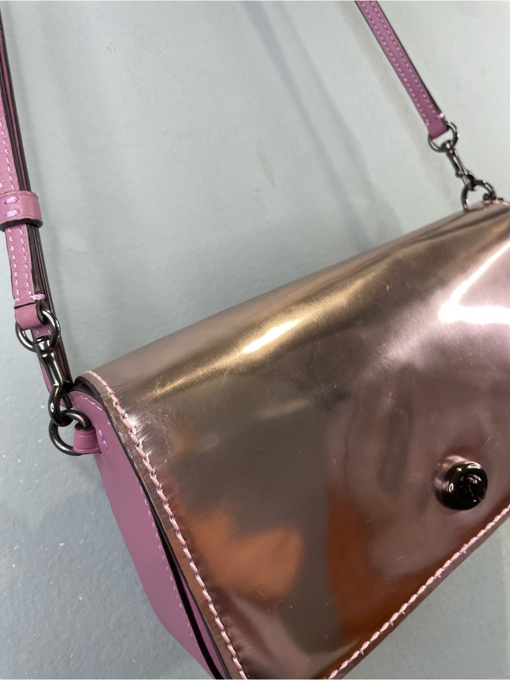 Coach Metallic Rose 1941 Dinky - Picture 10 of 15